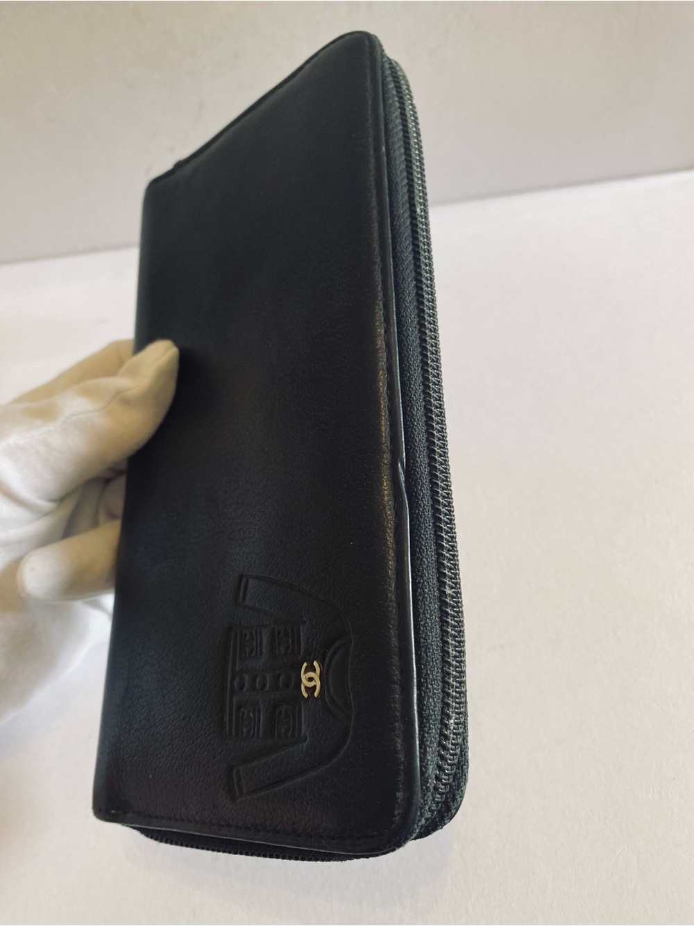 🛍️Chanel RARE Authentic & Vintage CC Jacket Motif Long Zip Around Zippy Wallet - Picture 8 of 16